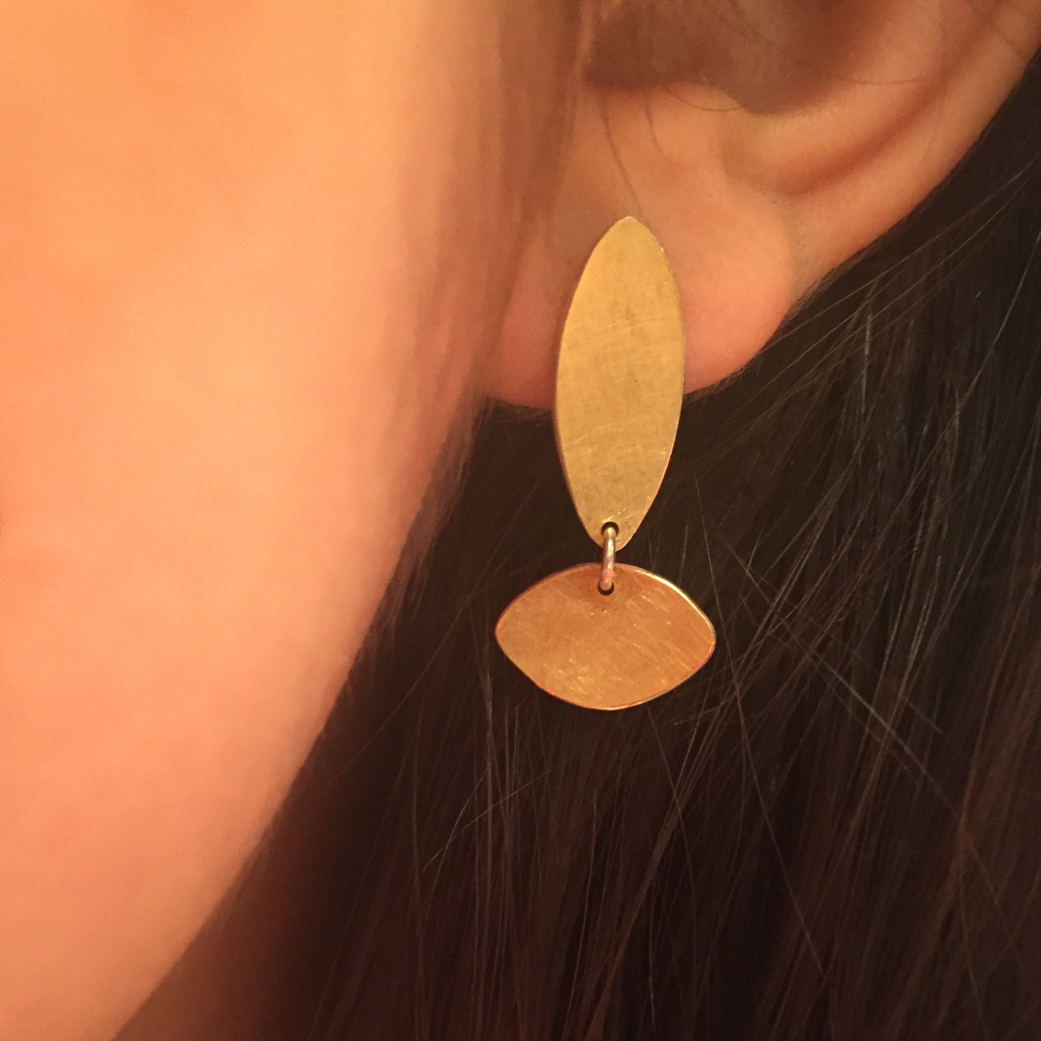 Dia Long Gold Earrings