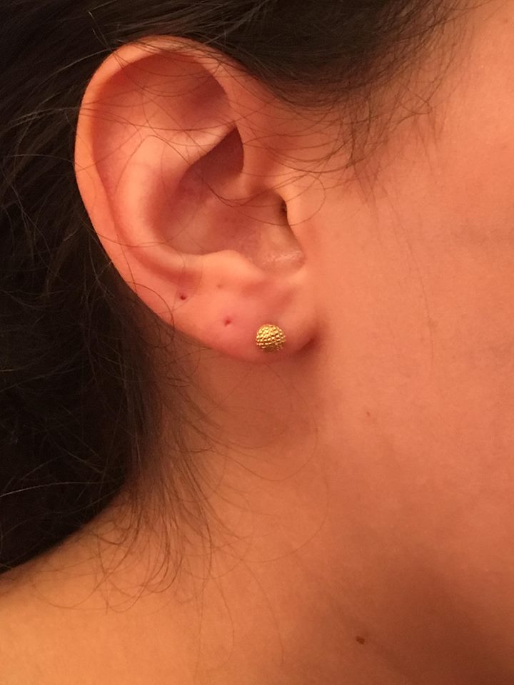 Honeycomb Mini Gold Stud