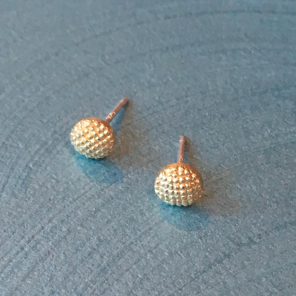 Honeycomb Mini Gold Stud