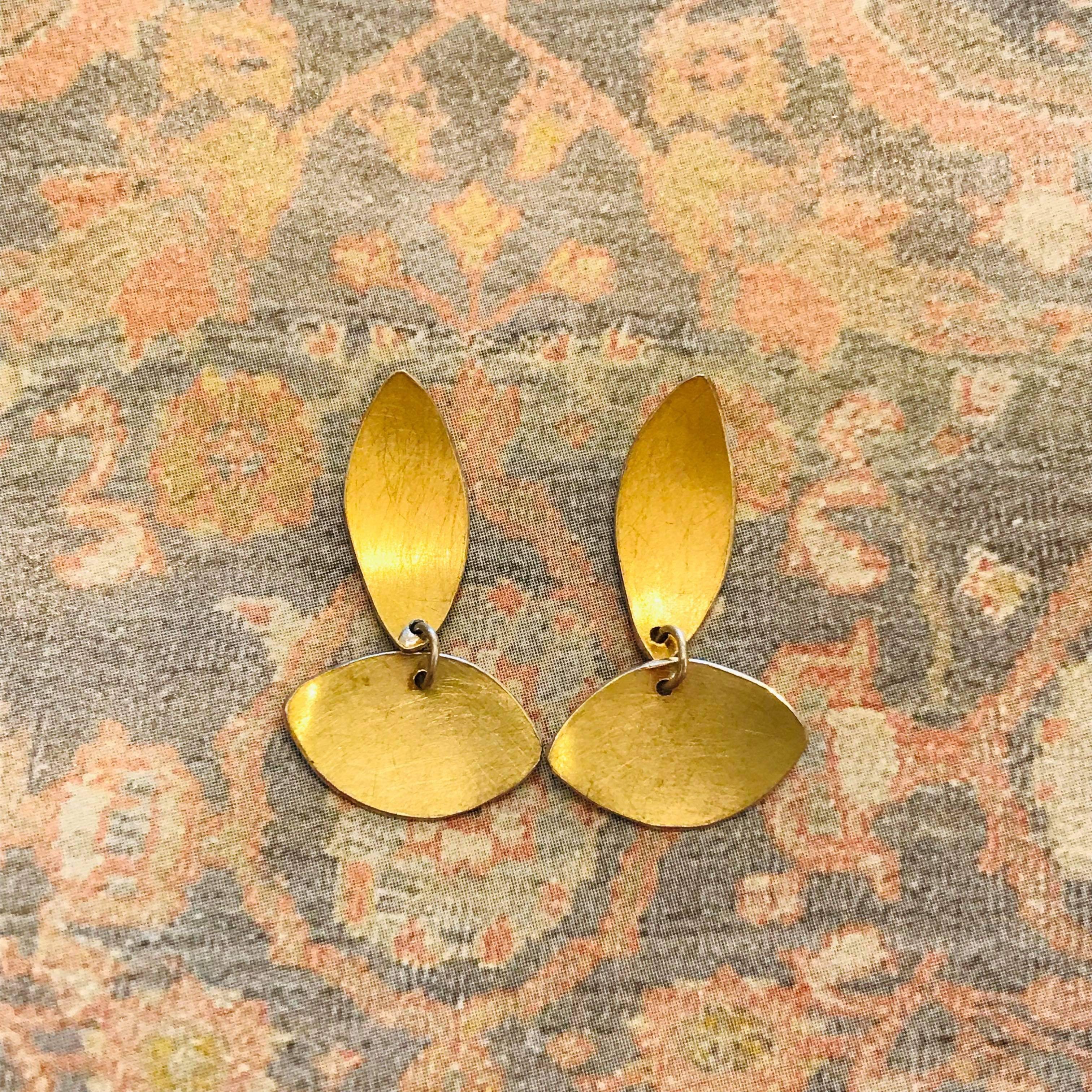 Dia Long Gold Earrings