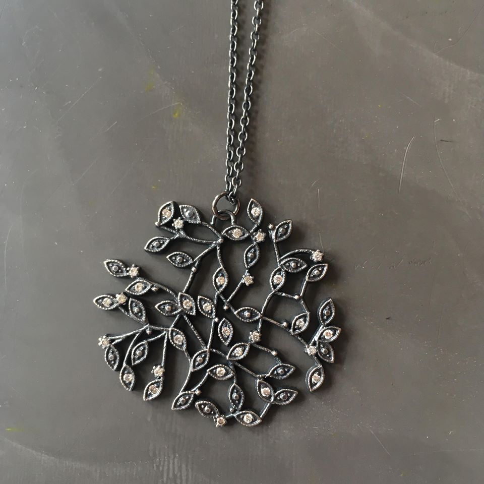 Ivy Silver Pendant Necklace