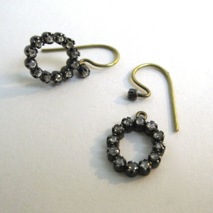 Outline Oval Hook Earrings