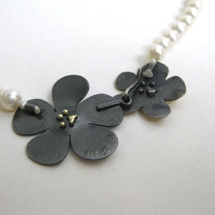 Pearl Daniel Flower Gold-Silver Necklace