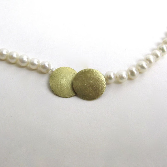 Pearls Double Disc Gold Necklace