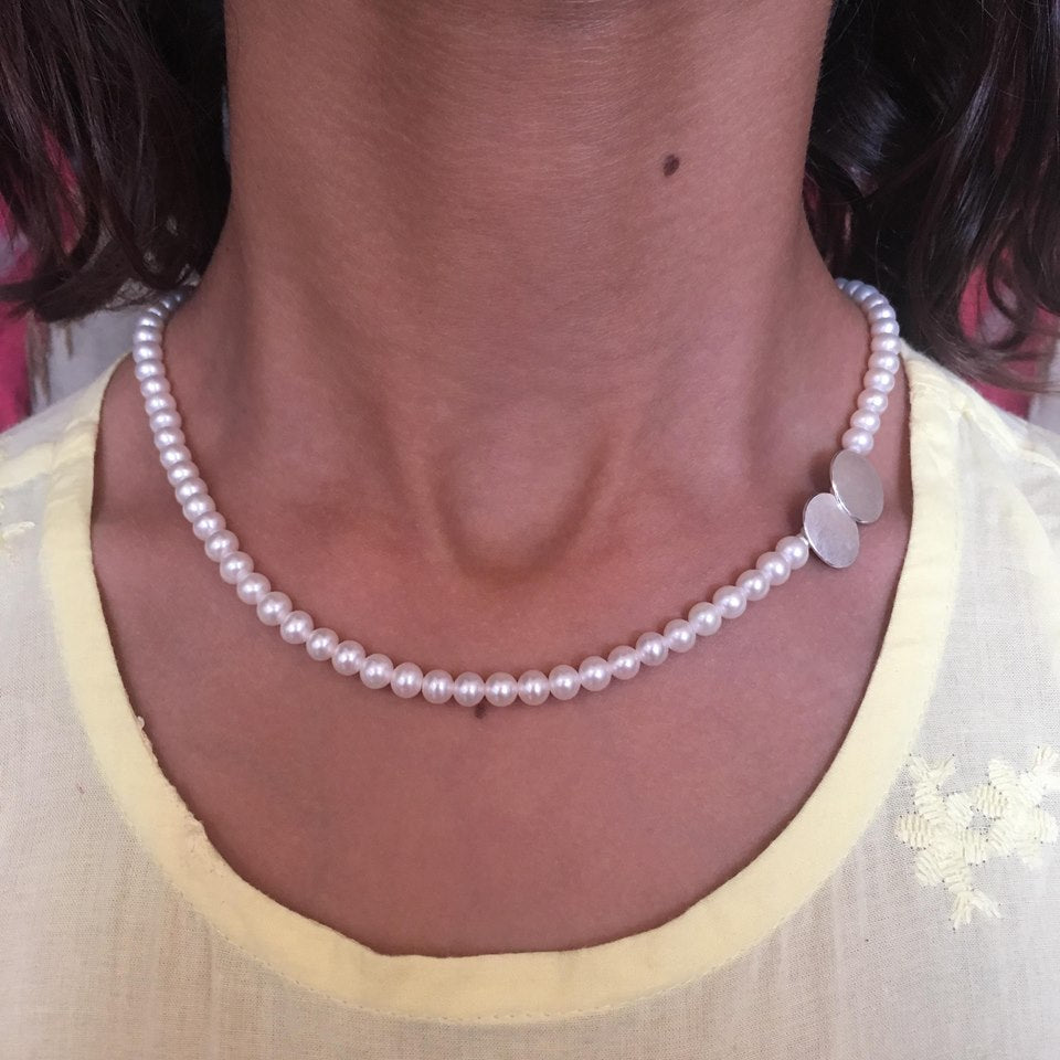 Pearls Double Disc Silver Necklace