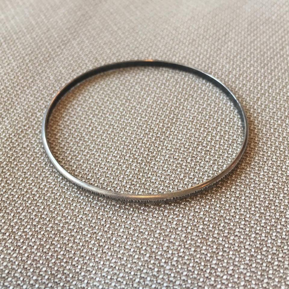 Railroad Silver Bangle (Round)