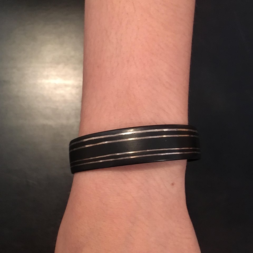 Raj 5 Stripe Off-Center Wide Bangle