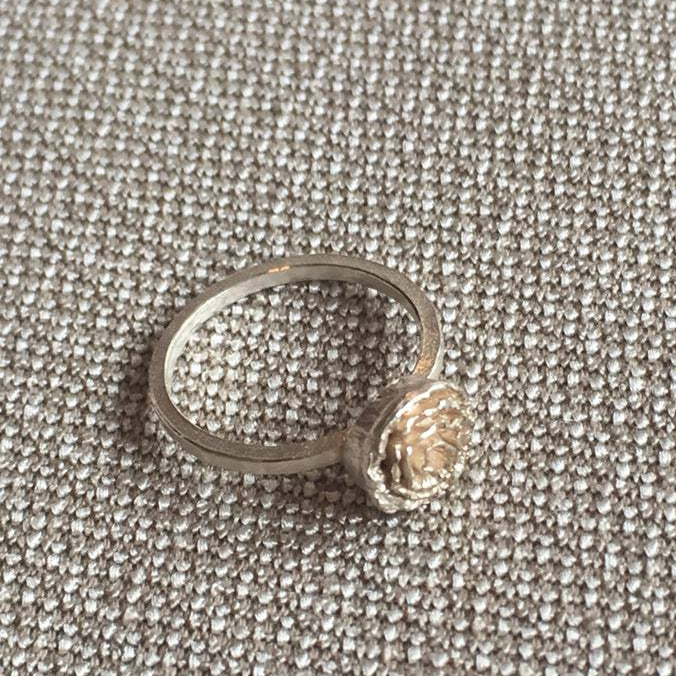 Rosette Small Ring