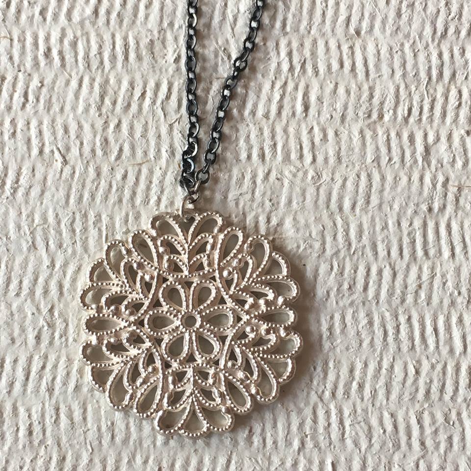 Snowflake Small Silver Pendant Necklace