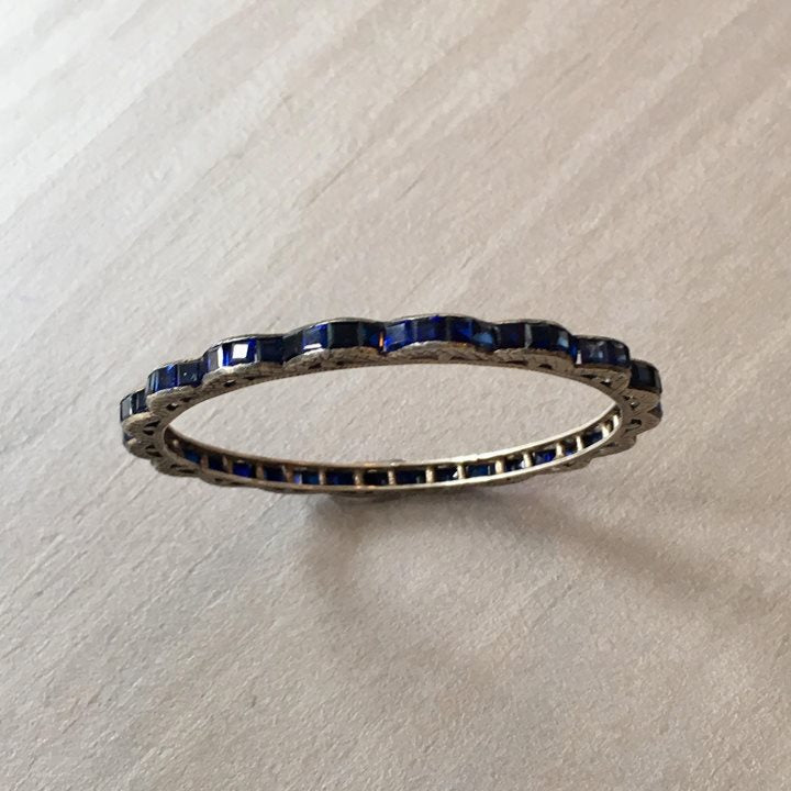 Sophia Blue Scalloped Bangle