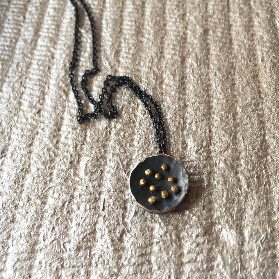 Spangles Medium Pendant Necklace