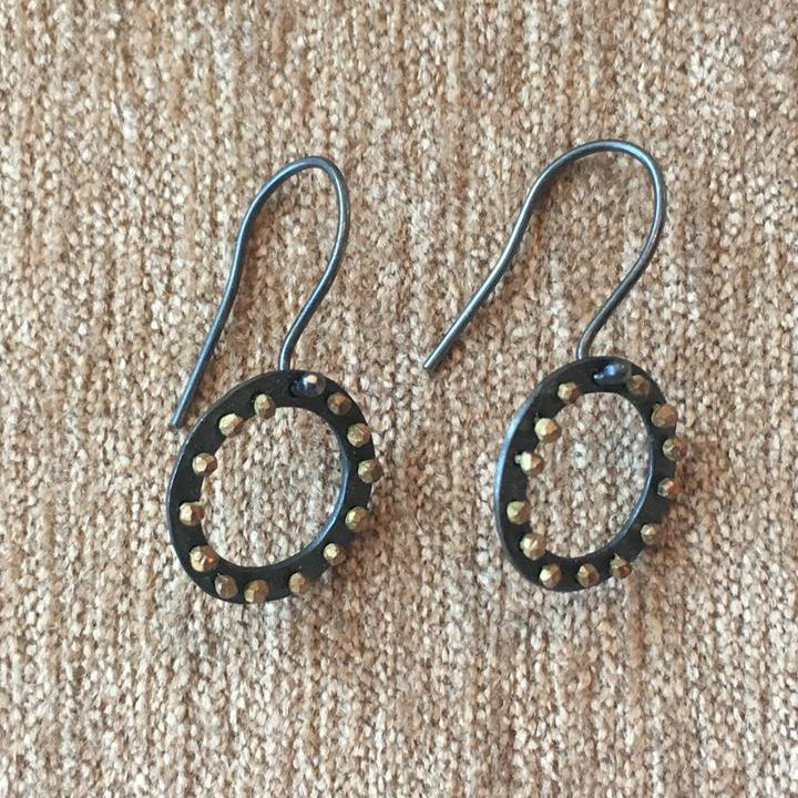 Spangles Small Outline Round Hook Earrings