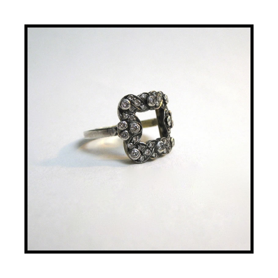 Twist Square Ring