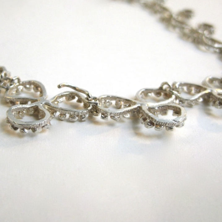 Victoria 3 Petal Silver Necklace