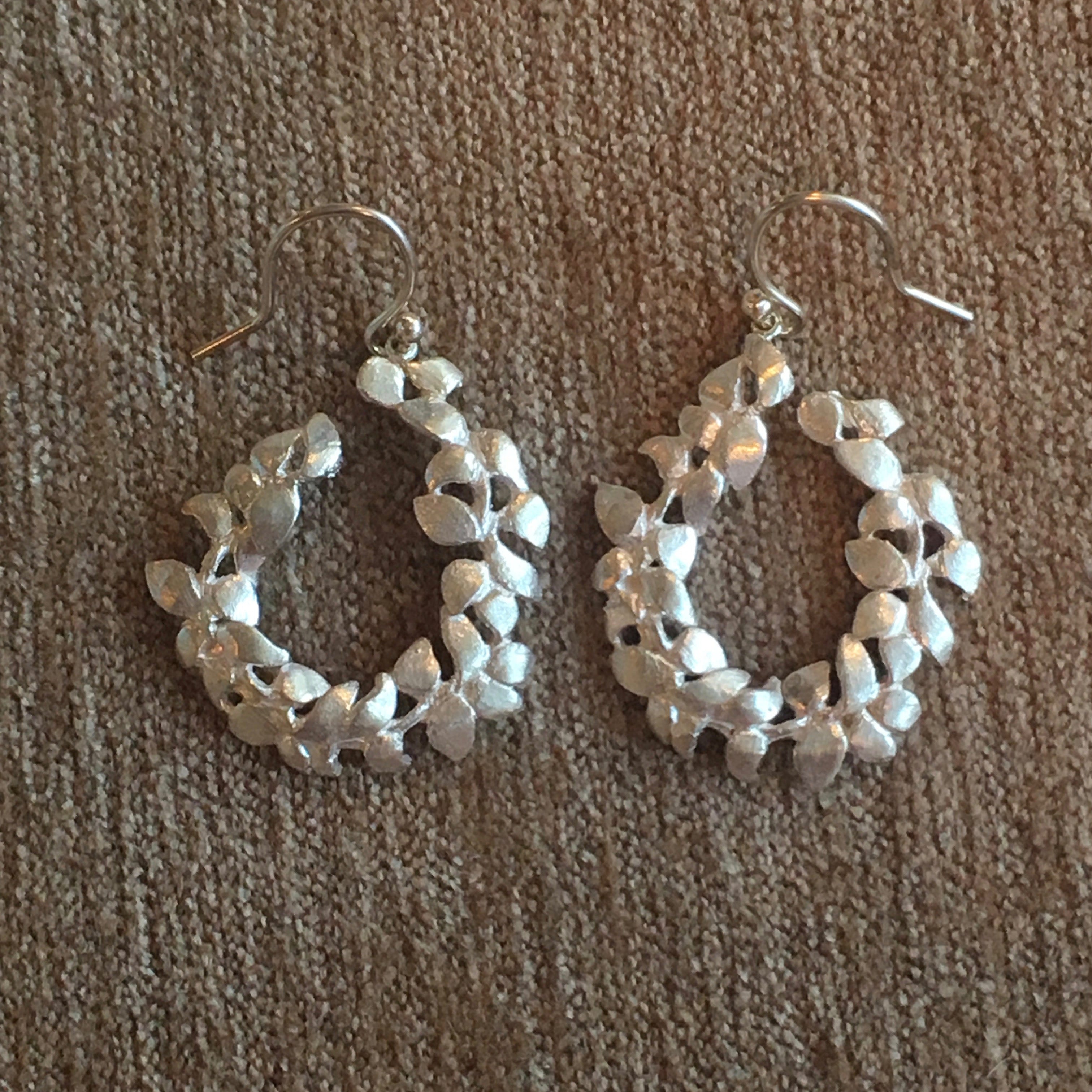 Victoria Flat Loop Earrings