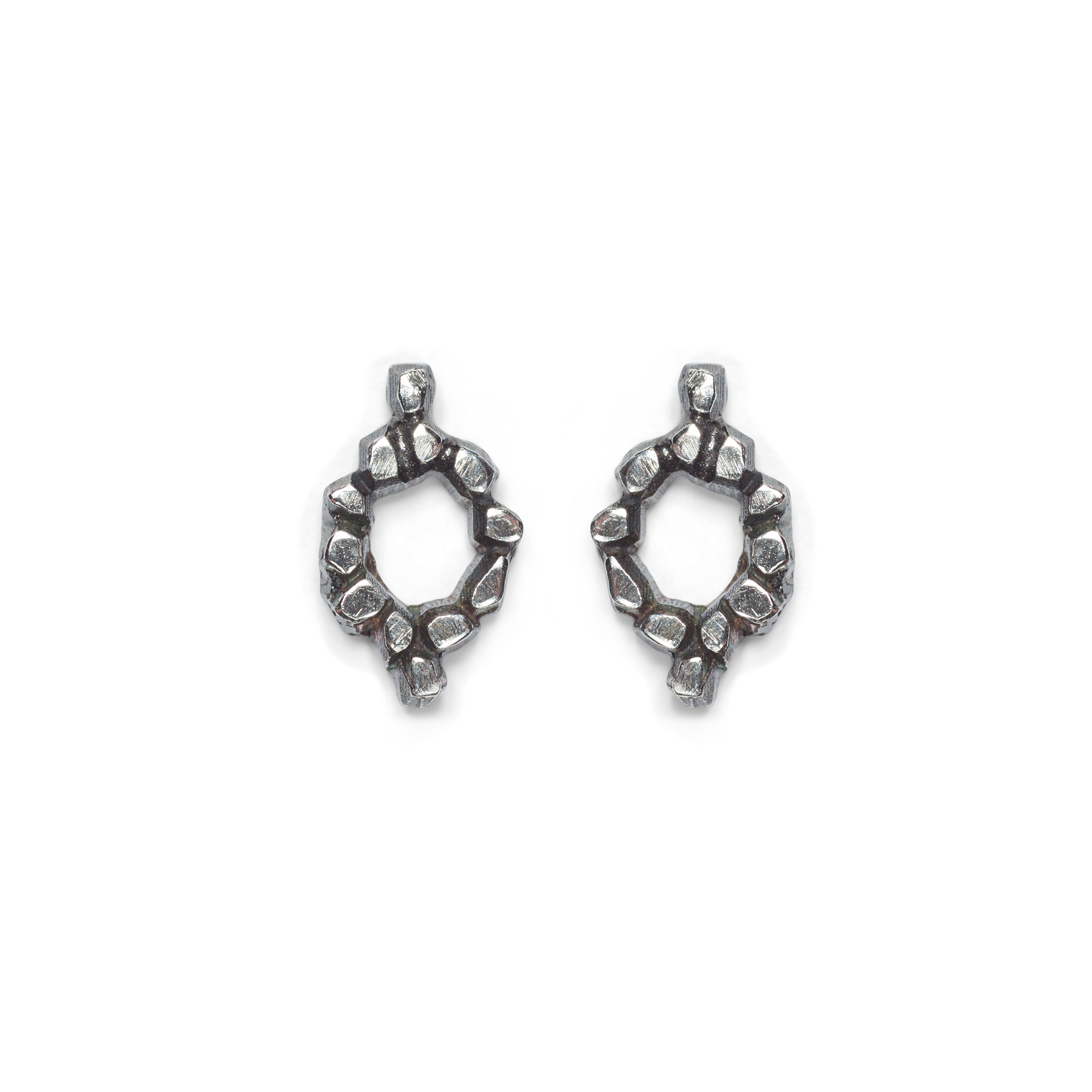 Victoria Mini Oval Stud Earrings