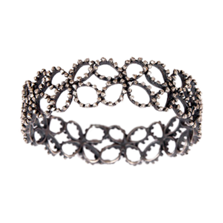 Victoria 4-Petal Outline Bangle (Patina)