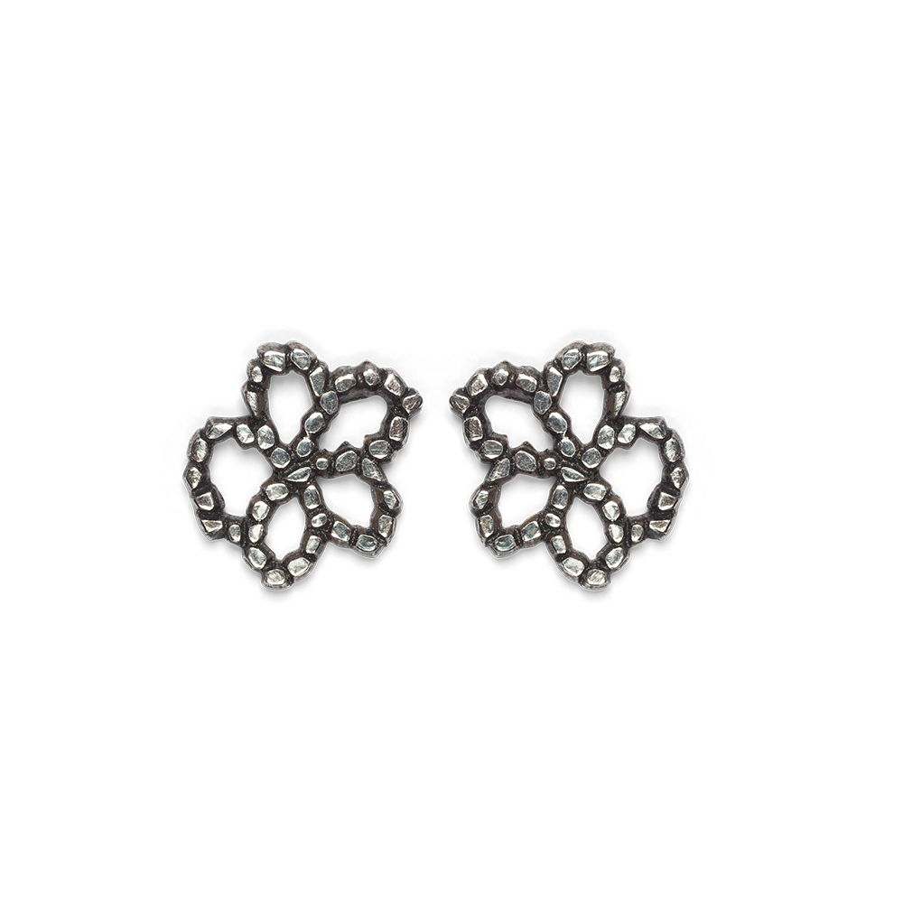 Victoria 5-Petal Stud Earrings