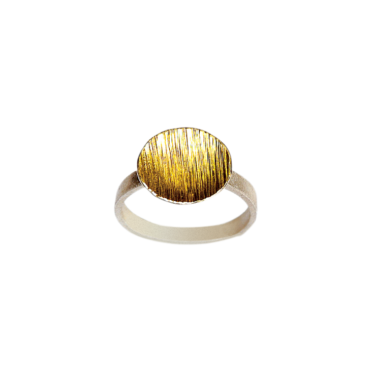 Water Gold Small Flat Shank Ring